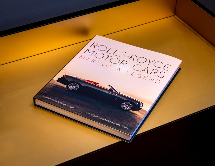 ROLLS-ROYCE ร่วมฉลองวันหนังสือโลก เปิดตัวหนังสือ ‘MAKING A LEGEND’