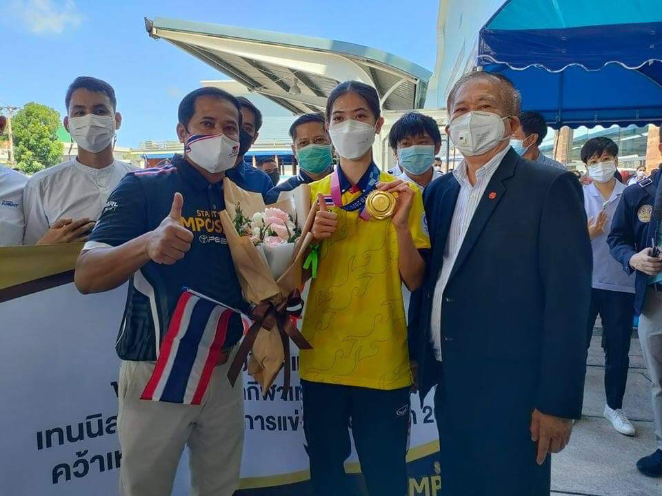 โตโยต้า ร่วมแสดงความยินดี “น้องเทนนิส” พาณิภัค วงศ์พัฒนกิจ