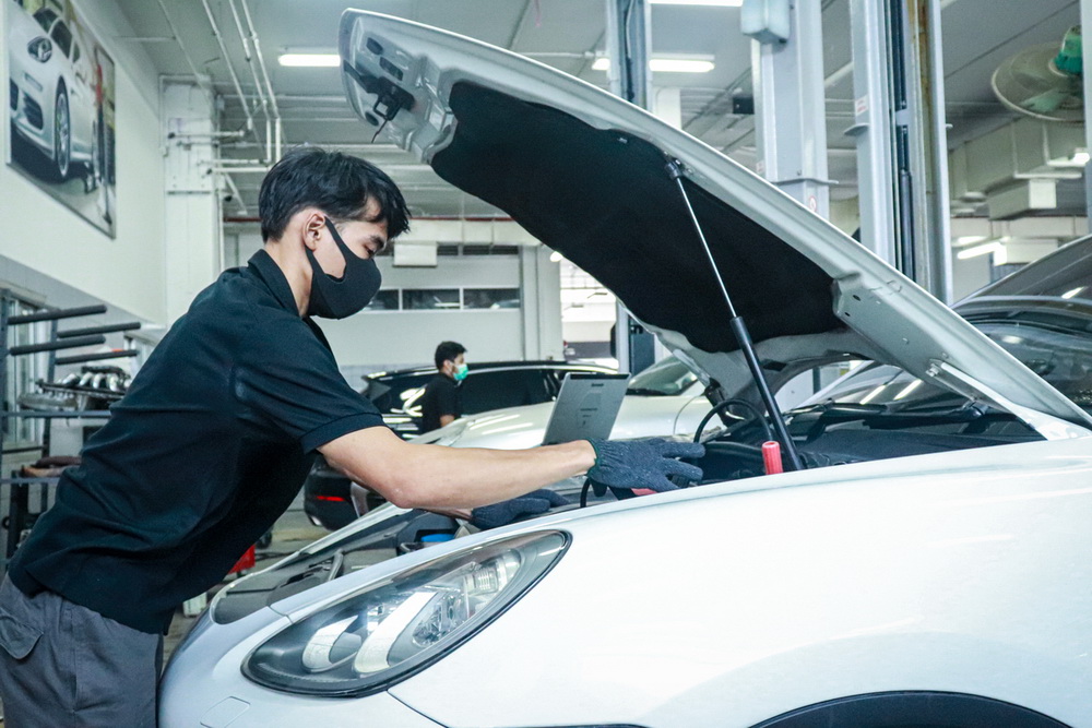 เอเอเอสฯ จัดแคมเปญ Porsche Rainy Season Safety Check 2021