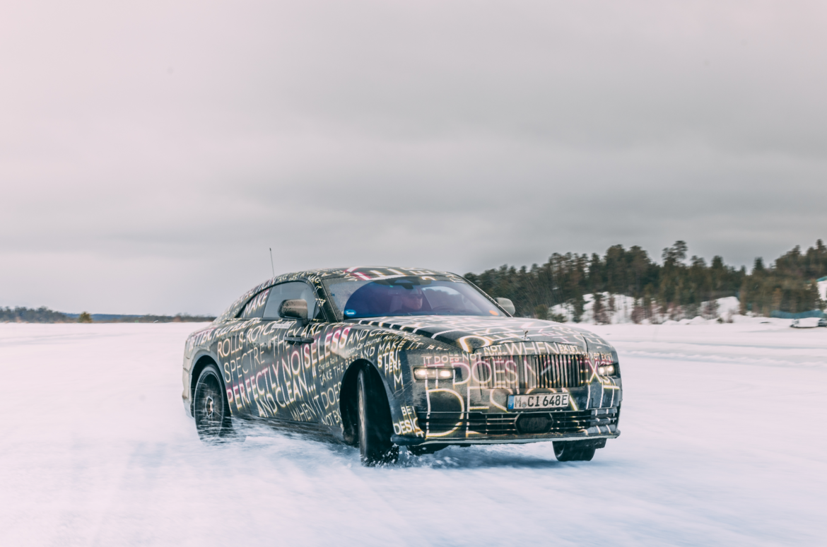 การทดสอบฤดูหนาวของ ROLLS-ROYCE SPECTRE ยนตรกรรมพลังงานไฟฟ้าเต็มรูปแบบ