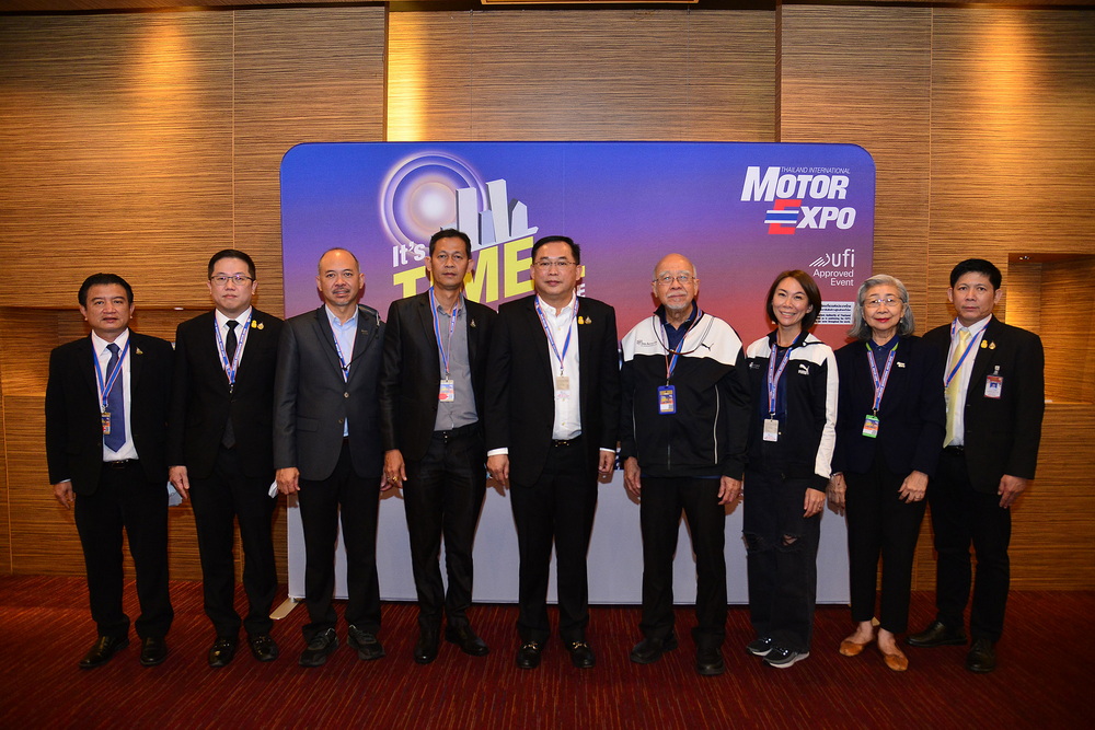 รัฐมนตรีประจำสำนักนายกรัฐมนตรี เยี่ยมชมงาน MOTOR EXPO 2022