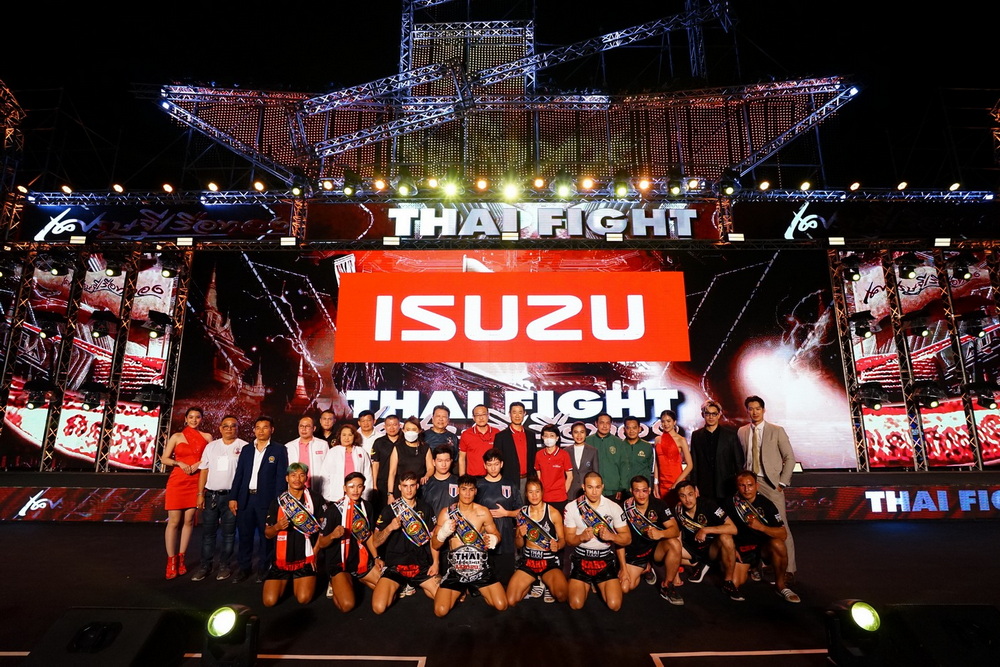 สุขสวัสดิ์ แสงมรกต คว้าชัยใน THAI FIGHT เศรษฐีเรือทอง