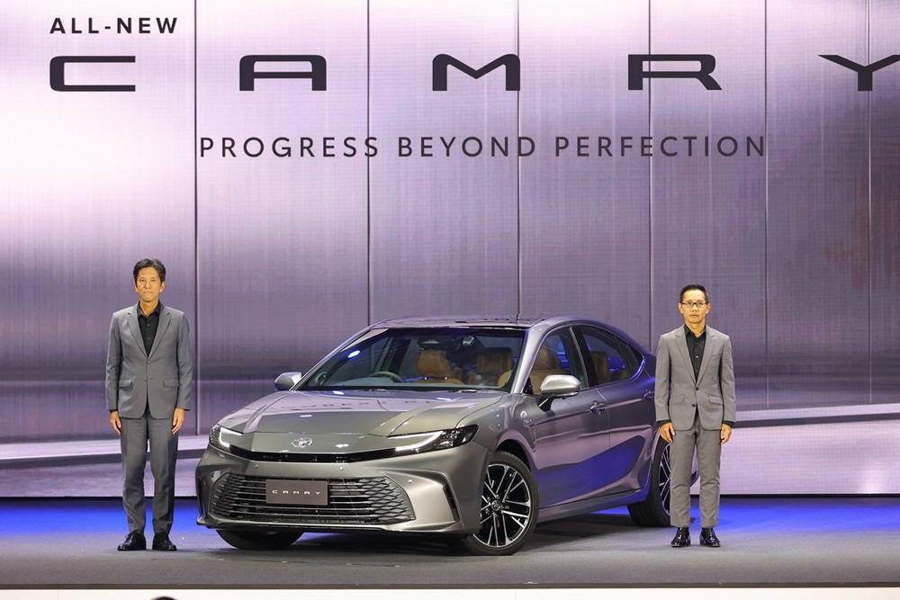 โตโยต้า แนะนำซีดานหรู ALL-NEW CAMRY