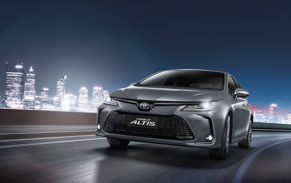 โตโยต้าแนะนำ NEW COROLLA ALTIS นำโดย “HEV GR SPORT”